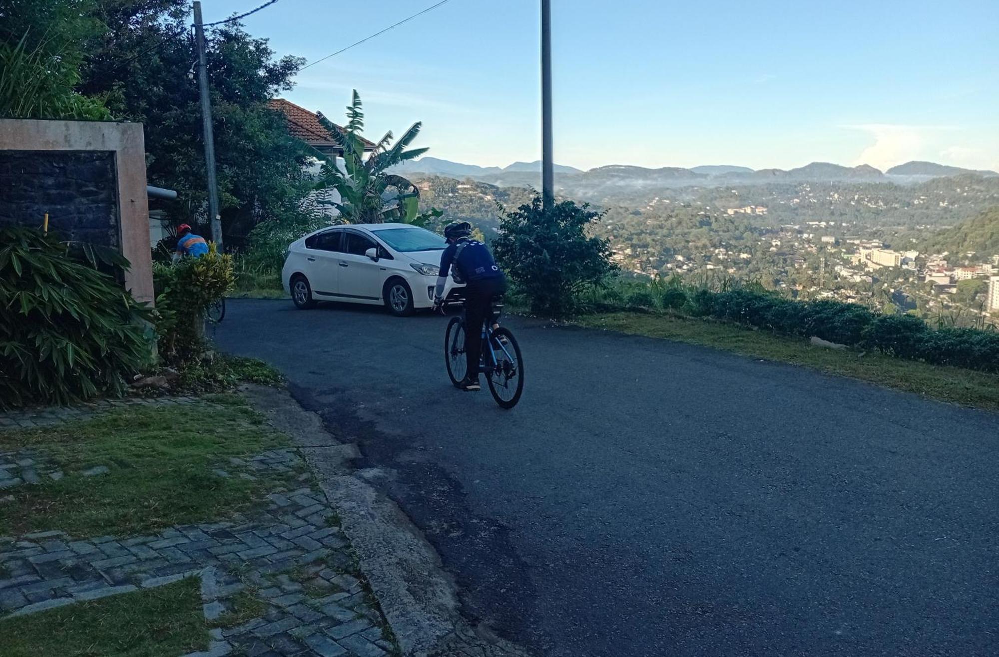 Lawan One Kandy Exterior photo